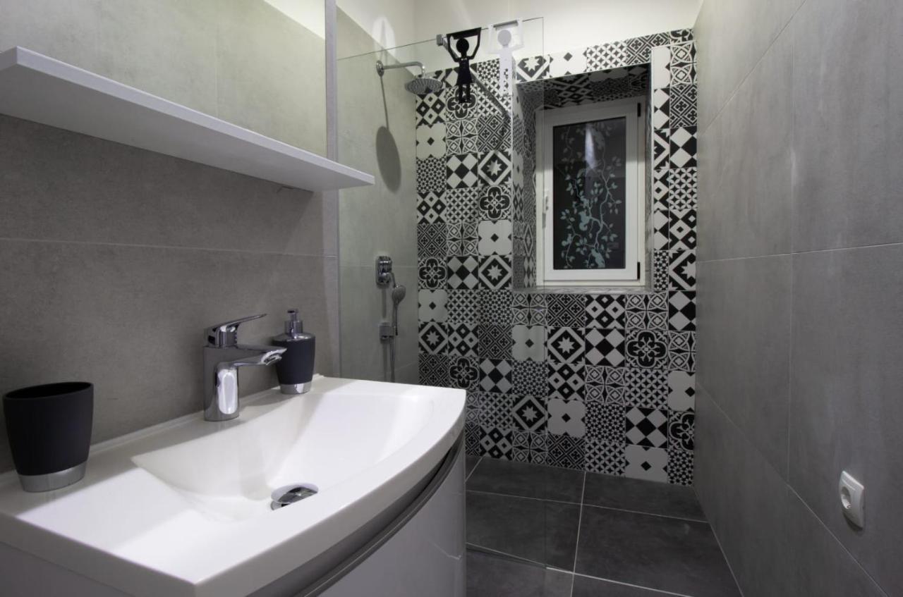 Urban Getaway Apartament *